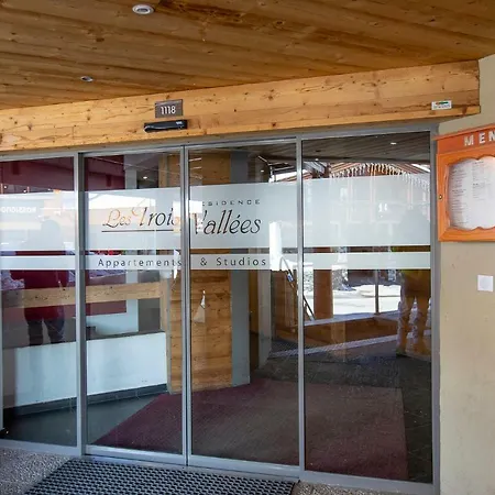 Дом отдыха Les 3 Vallees - *
