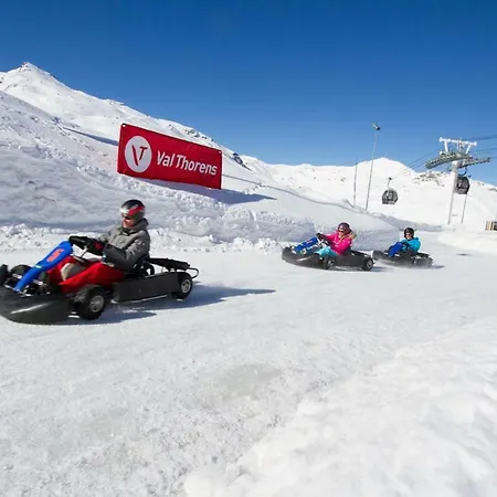 Дом отдыха Les 3 Vallees - *